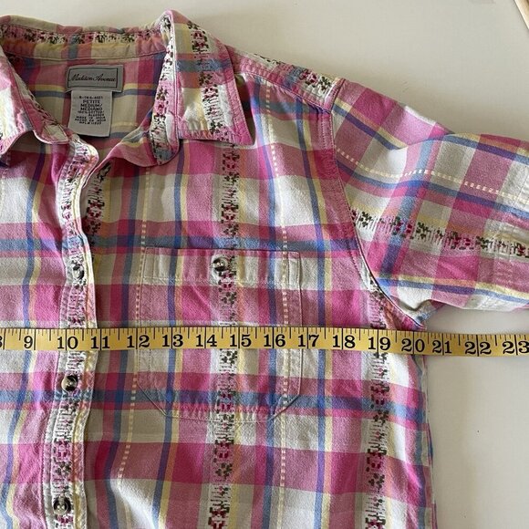 Vintage Madison Avenue Embroidered Pink Plaid Shirt M Petite Cottagecore Farmer - Picture 7 of 9